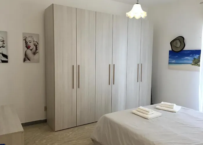 Central Holiday Home Sperlonga Διαμέρισμα