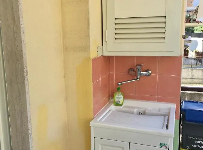 Central Holiday Home Sperlonga Διαμέρισμα