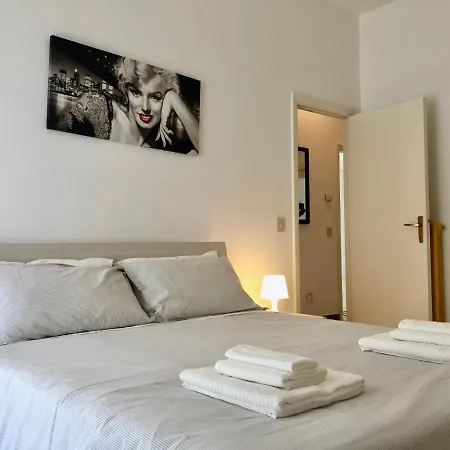 Central Holiday Home Sperlonga New 斯佩隆加